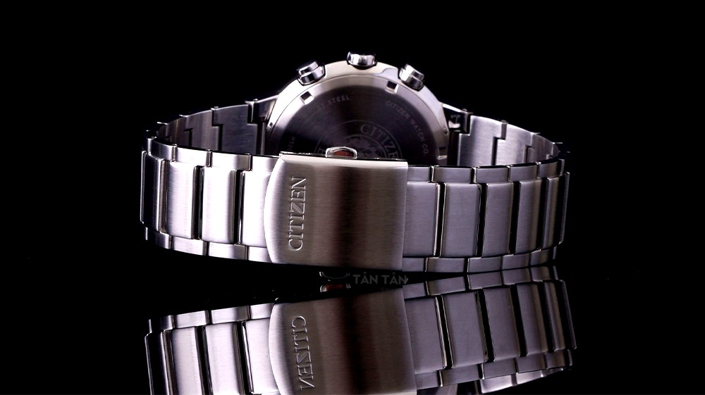 Đồng hồ Citizen AT2400-81A - Dây đeo thép chắc chắn kết hợp cùng khóa bướm tiện dụng