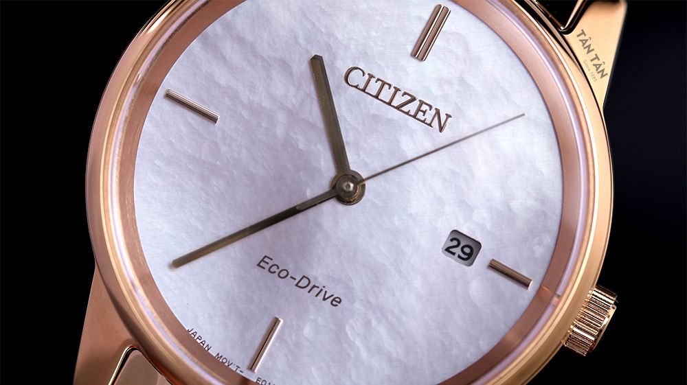 Đồng hồ Citizen EW2539-87Y - Thiết kế mặt số đơn giản dễ nhìn