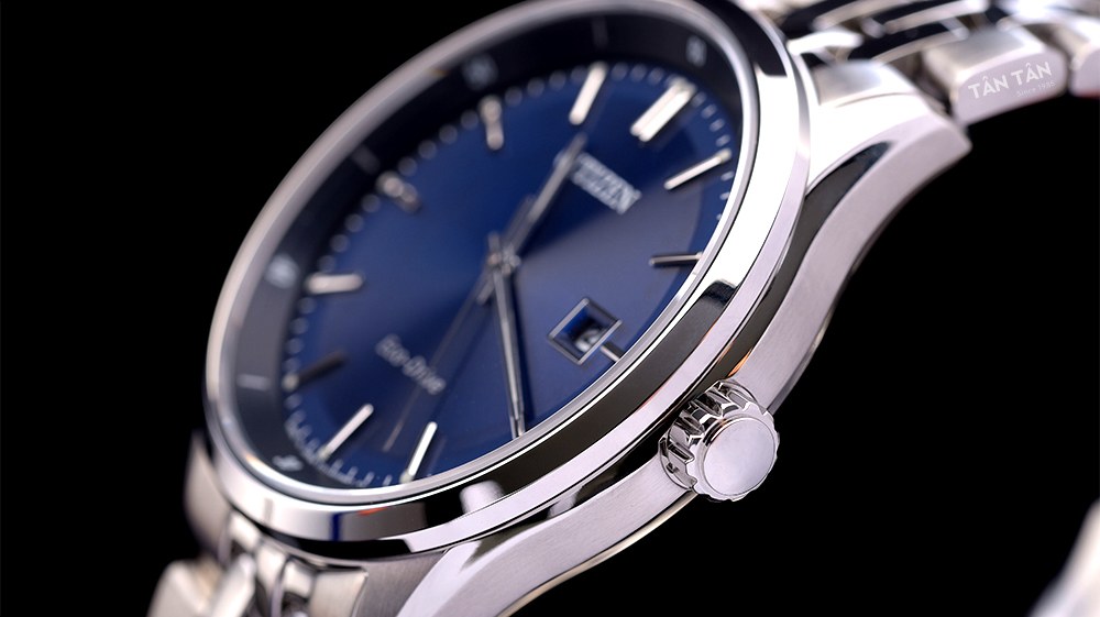 Đồng hồ Citizen BM7250-56L - Bộ vỏ thép sáng bóng và núm chỉnh khía rãnh
