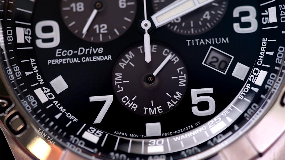 Đồng hồ Citizen BL5551-06L - Bộ máy Eco-drive độc quyền in trên mặt đồng hồ