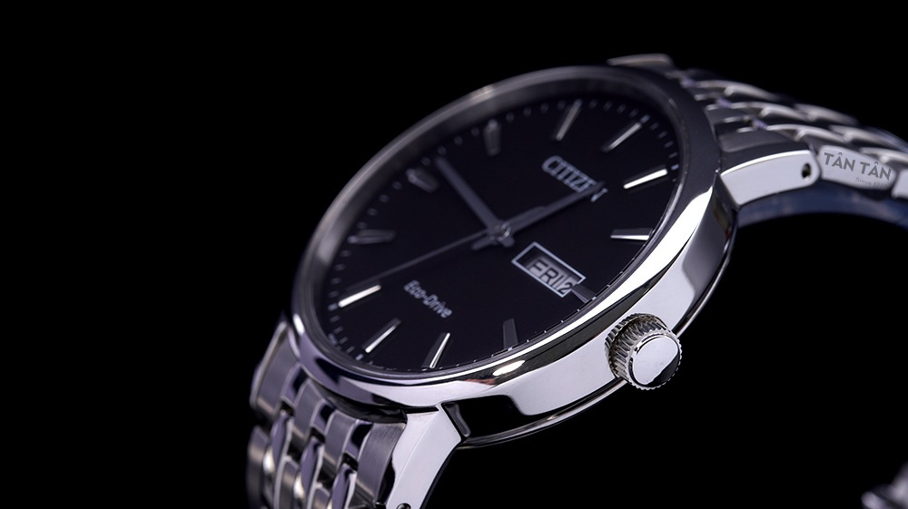 Đồng hồ Citizen BM9010-59E - Bộ vỏ và niềng bezel được đánh bóng tỉ mỉ, chỉn chu