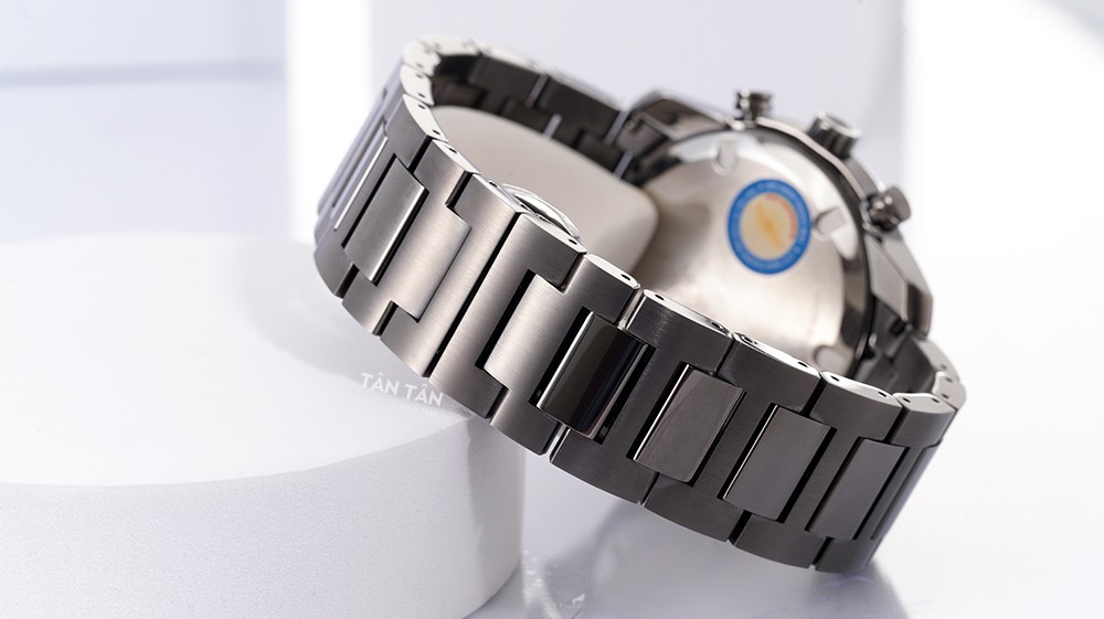 Đồng hồ Movado 3600743 - Dây đeo H-link được đánh phay xước với khóa cân bằng gọn gàng