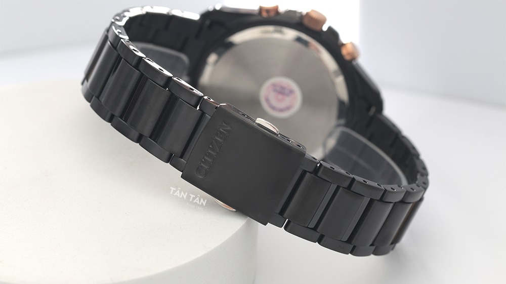 Đồng hồ Citizen BL5546-81L - Dây đeo 3 mắt mạ PVD màu đen cùng khóa gập thông dụng 