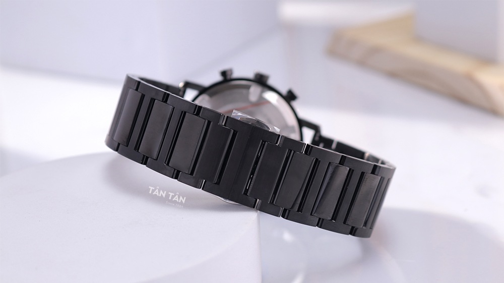 Đồng hồ Movado 3600684 - Dây đeo H-link được đánh bóng xen kẽ xước phay với khóa cân bằng gọn gàng