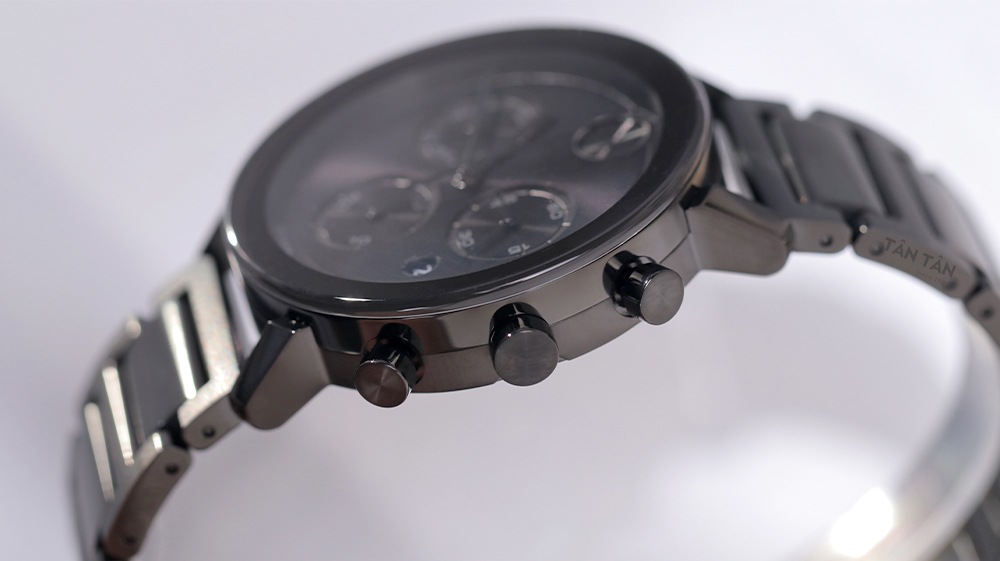 Đồng hồ Movado 3600684 - Bộ vỏ thép không gỉ dày dặn được mạ ion đen đẹp mắt