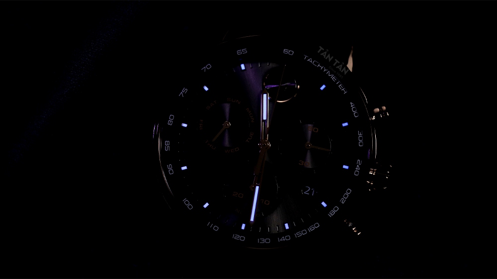 Đồng hồ Movado 3600739 - Bộ 2 kim chính và các cọc giờ phủ dạ quang Super-LumiNova của Thụy Sĩ 