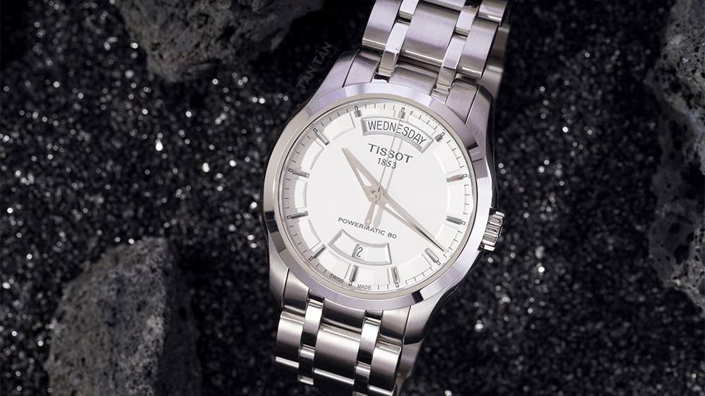 Đồng hồ Tissot T035.407.11.031.01 - Mặt số màu trắng thanh lịch với các chi tiết màu bạc tinh xảo nổi bật 