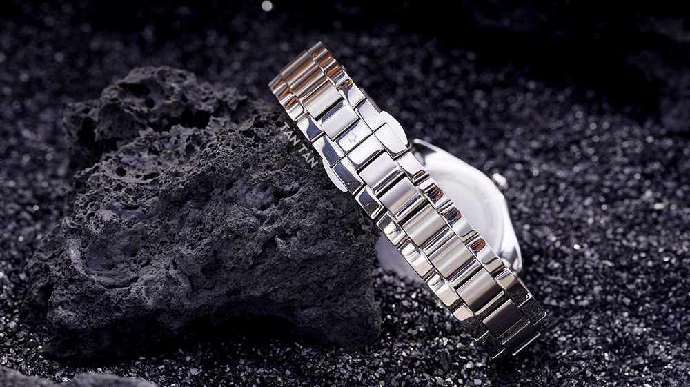 Đồng hồ Bulova 96R228 - Dây đeo thép không gỉ 3 mắt chắc chắn đánh phay xước xen kẽ đánh bóng