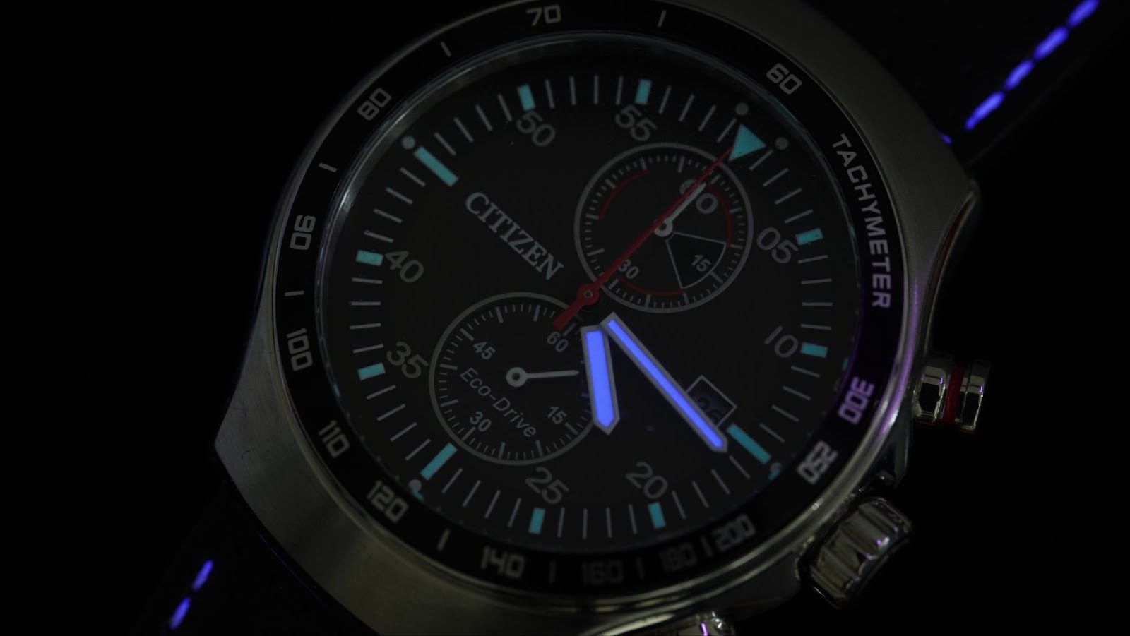 Đồng hồ Citizen CA7010-19E - Bộ kim và các cọc giờ phủ dạ quang của Citizen CA7010-19E 