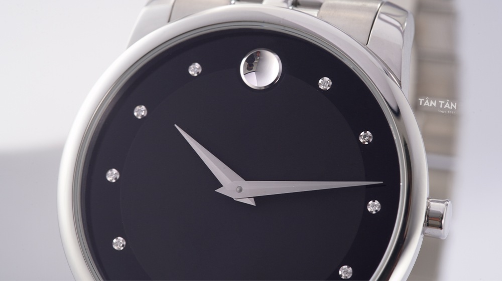 Đồng hồ Movado 0606878 - Bộ 2 kim dauphine và chấm tròn đặc trưng được hoàn thiện sắc sảo
