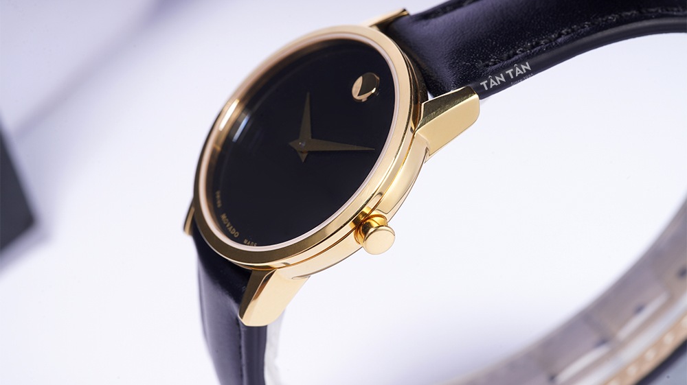 Đồng hồ Movado 0607564 - Bộ vỏ thép chắc chắn mạ PVD vàng gold của Movado 0607564