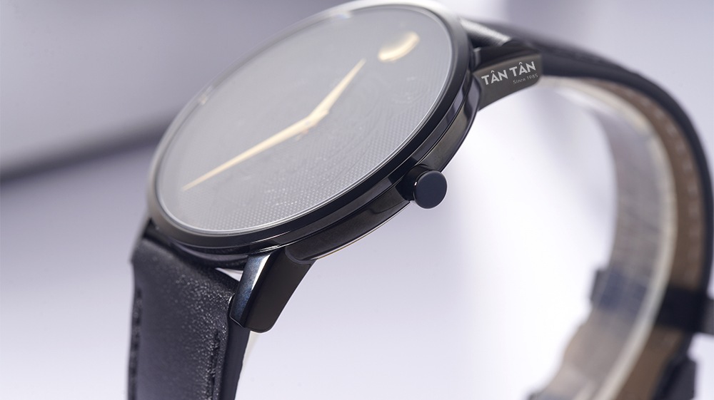 Đồng hồ Movado 0607586 - Bộ vỏ thép không gỉ bo tròn được mạ PVD đen bóng sang trọng