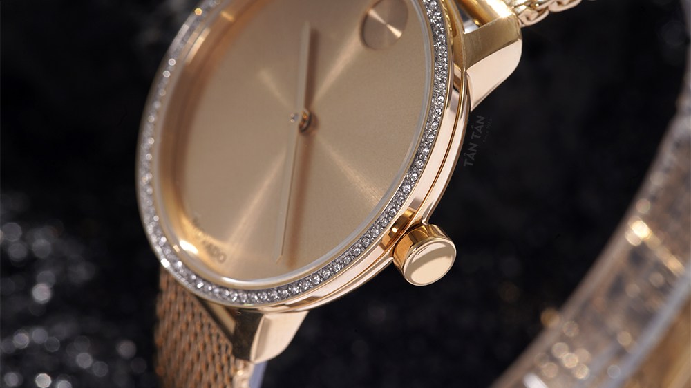 Đồng hồ Movado 3600656 - Bộ vỏ thép chắc chắn mạ PVD vàng Gold của Movado 3600656