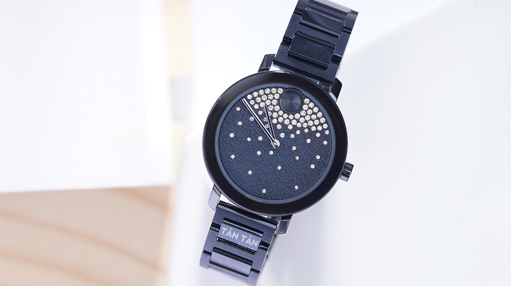 Đồng hồ Movado 3600706 - Mặt số với thác thủy tinh lộng lẫy của Movado 3600706