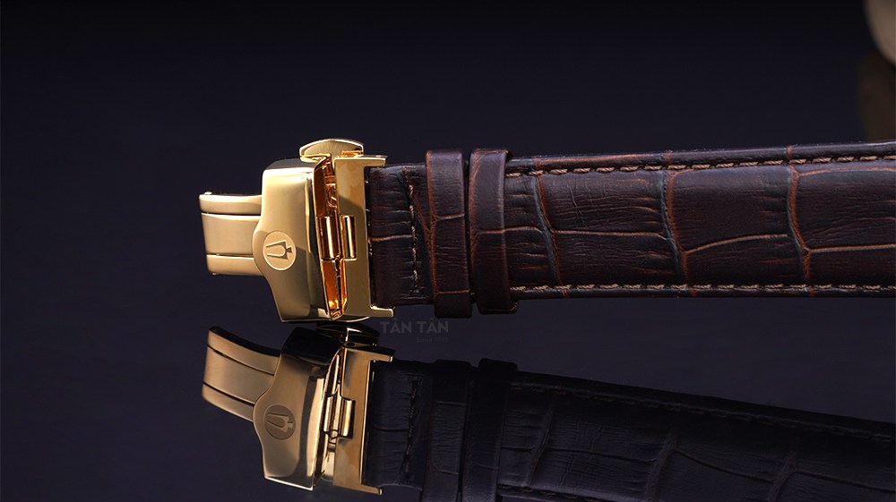 Đồng hồ Bulova 97A138 - Dây đeo bằng da của Bulova 97A138