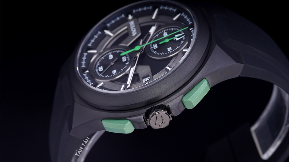 Đồng hồ Bulova 98B381 - Bộ vỏ thép không gỉ được mạ ion đen nhám bền màu của Bulova 98B381 