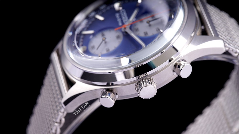 Đồng hồ Citizen CA7020-58L - Bộ vỏ thép không gỉ nguyên khối được đánh phay xước toàn phần