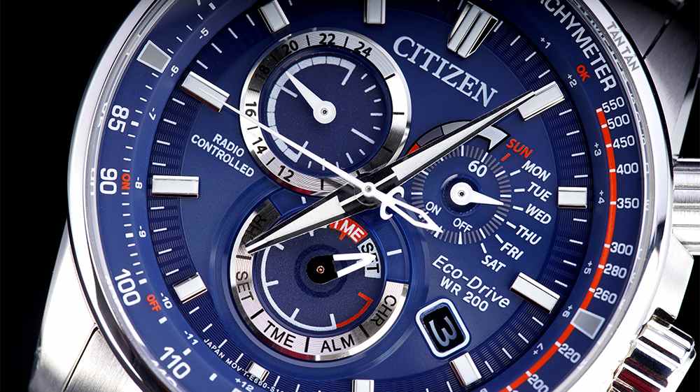 Đồng hồ Citizen CB5880-54L - Radio control tính năng đặc biệt của đồng hồ Citizen