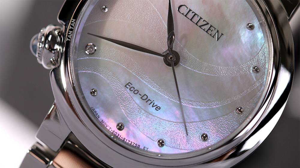 Đồng hồ Citizen EM0910-80D - Bộ máy Eco-Drive siêu mỏng độc quyền