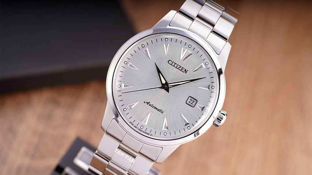 Đồng hồ Citizen Kuroshio ‘64 NK0001-84A - Mặt số Citizen NK0001-84A được trang trí vân sóng biển