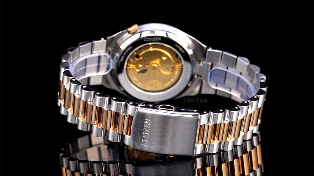 Đồng hồ Citizen NJ0154-80H -Bộ dây thép không gỉ phối demi của đồng hồ Citizen NJ0154-80H