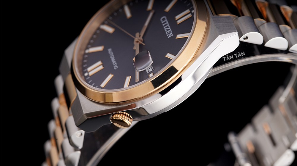 Đồng hồ Citizen NJ0154-80H -Núm chỉnh giờ của đồng hồ Citizen NJ0154-80H