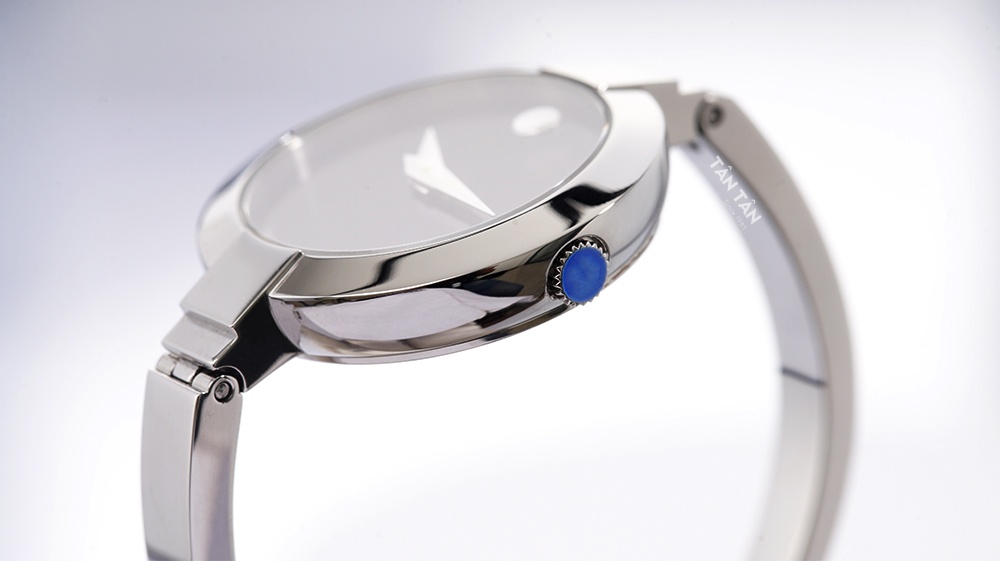 Đồng hồ Movado 0606595 - Bộ vỏ và niềng bezel được đánh sáng bóng, sang trọng của Movado 0606595