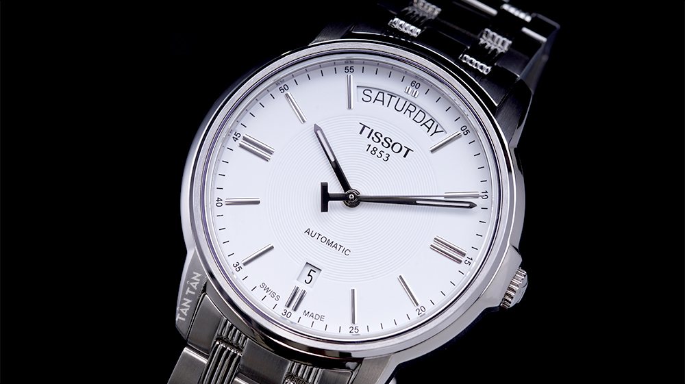 Đồng hồ Tissot T065.930.11.031.00 Mặt số màu trắng vân tròn sang trọng của Tissot T065.930.11.031.00 