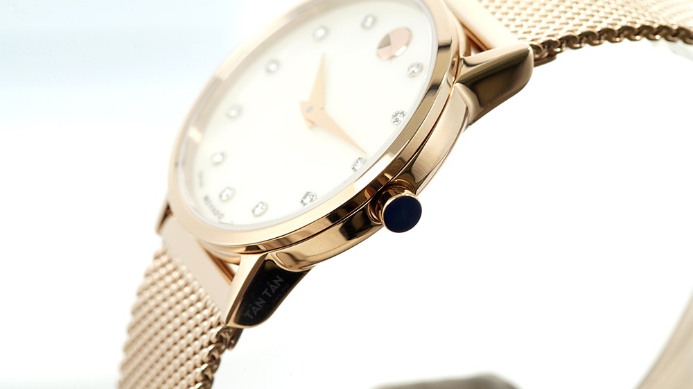 Đồng hồ Movado 0607492 - Bộ vỏ thép không gỉ mạ PVD vàng hồng bóng loáng nổi bật giữa đám đông