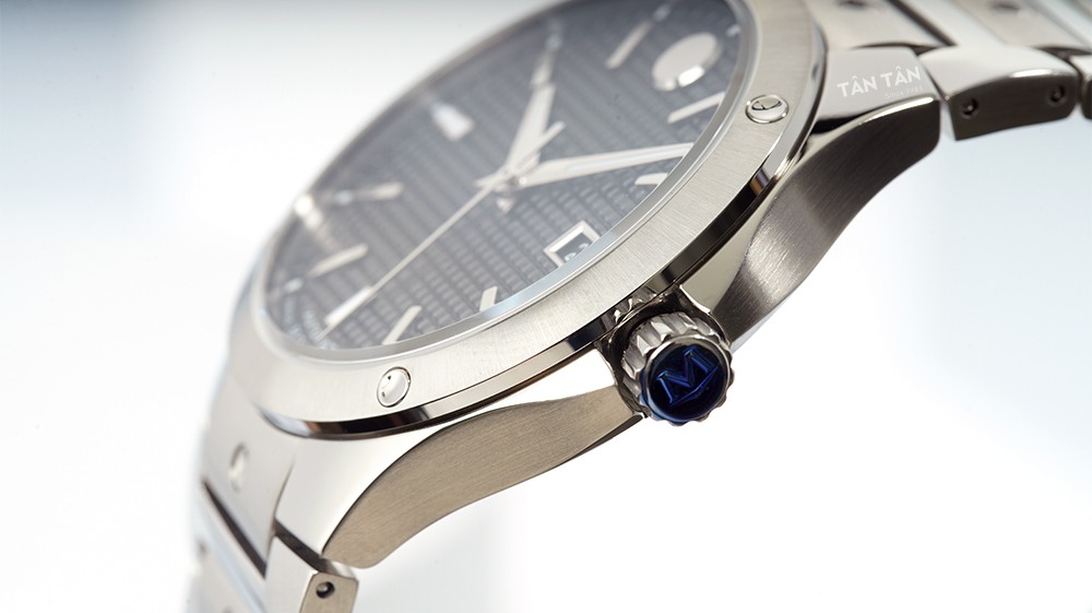 Đồng hồ Movado 0607551 - Bộ vỏ thép không gỉ cùng niềng bezel thép Dura904 chống ăn mòn cực tốt