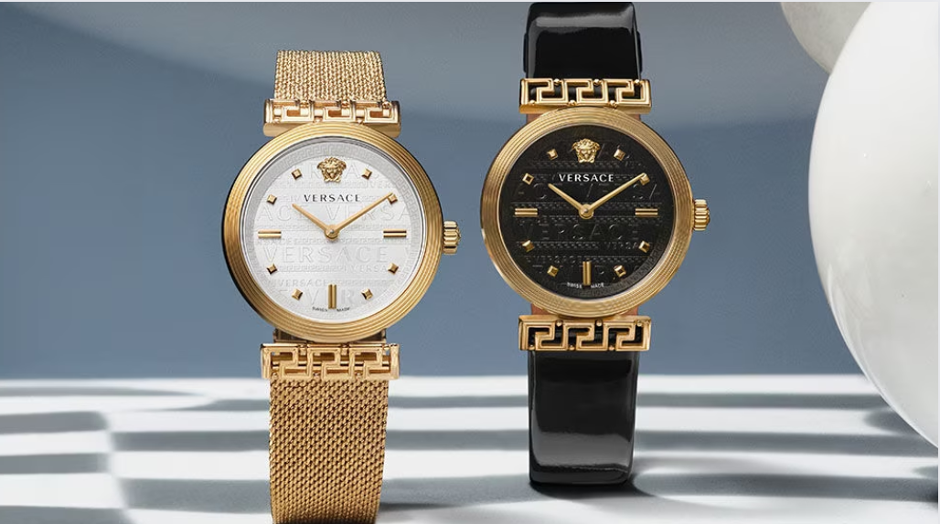 Đồng hồ Versace đầu tiên được sản xuất vào năm 1998 tại nước Ý