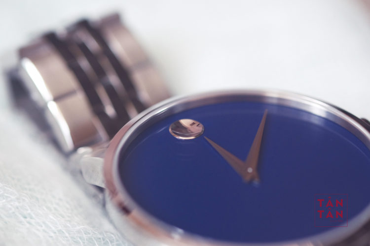đồng hồ Movado