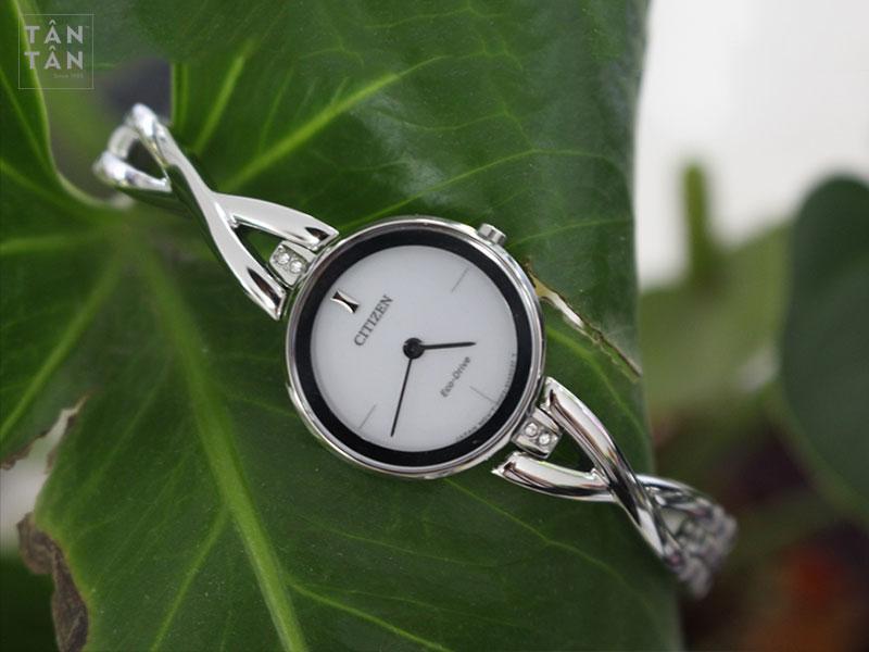 Thế Mạnh Của Đồng Hồ Citizen Eco-drive So Với Đồng Hồ Quartz