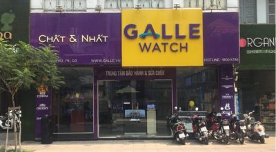 cửa hàng bán đồng hồ chính hãng