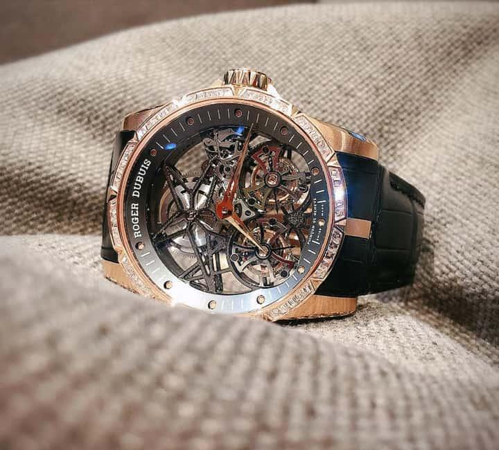 Kỷ lục mới: Chiếc đồng hồ đắt nhất thế giới được bán với giá hơn 720 tỷ